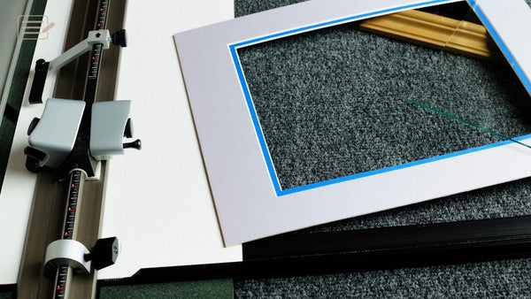     Complete guide to choosing and framing a matted photograph