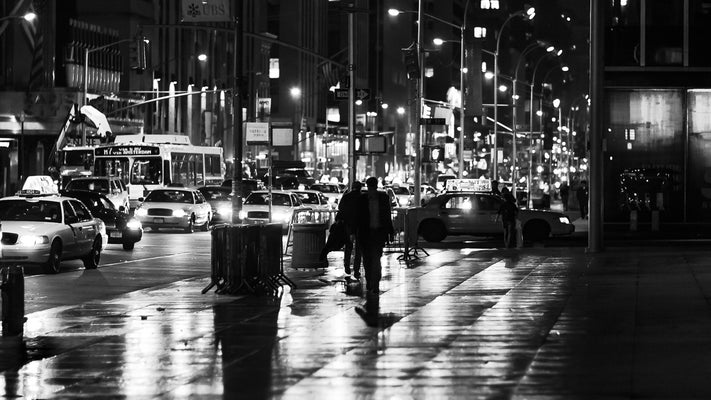 New York Black and White Photos: Capturing the Nightscape