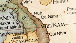 Map of Vietnam showing Hue, Da Nang and the central Vietnamese coastline