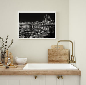 Zwart-witte stedelijke skyline van Amsterdam