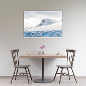 Hermosos acantilados de hielo cubiertos de nieve en la Antártida | Foto Impresión de arte Fine Art impresión fotográfica