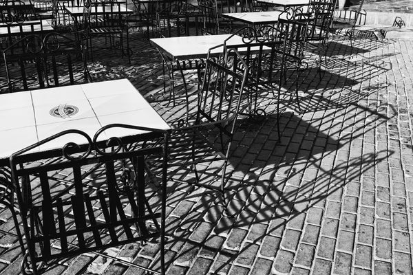 Plaza Vieja Havana black and white scene