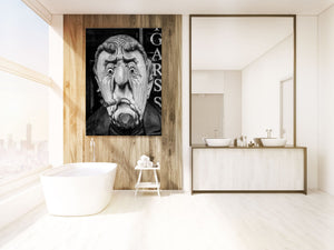 Figura in legno in bianco e nero con sigaro