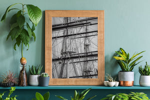 Détail du gréement du navire monochrome