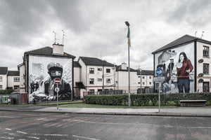 Wandgemälde im Bogside-Viertel, fotografiert in Derry, Nordirland