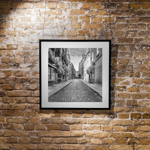 Early dawn in Dublin’s urban landscape