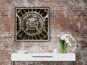 Art Deco details around vault