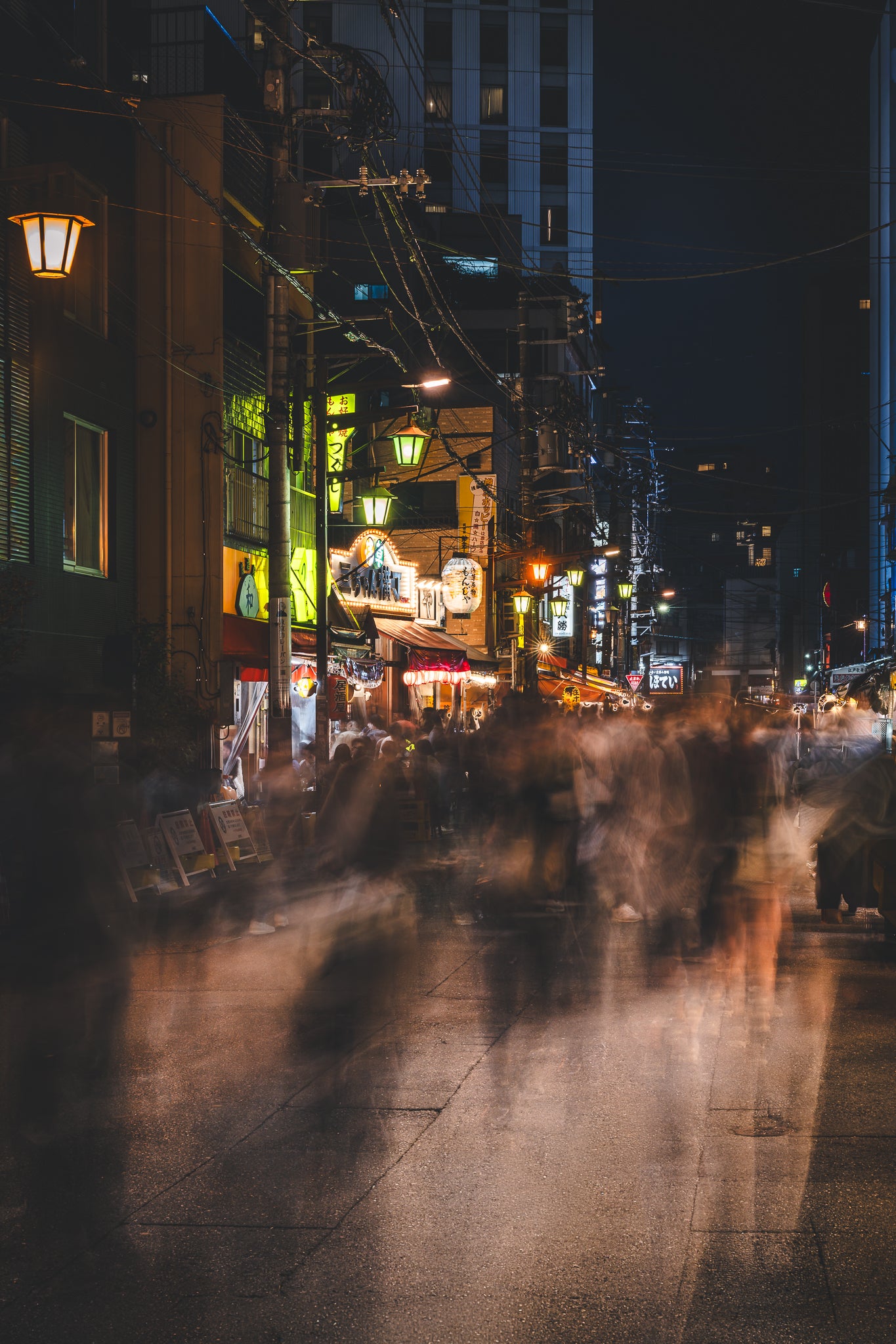東京浅草の夜のストリートシーンアーバンモーション 壁アート – Dan