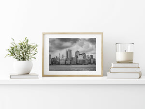 Ciel orageux sur les toits du quartier financier de New York