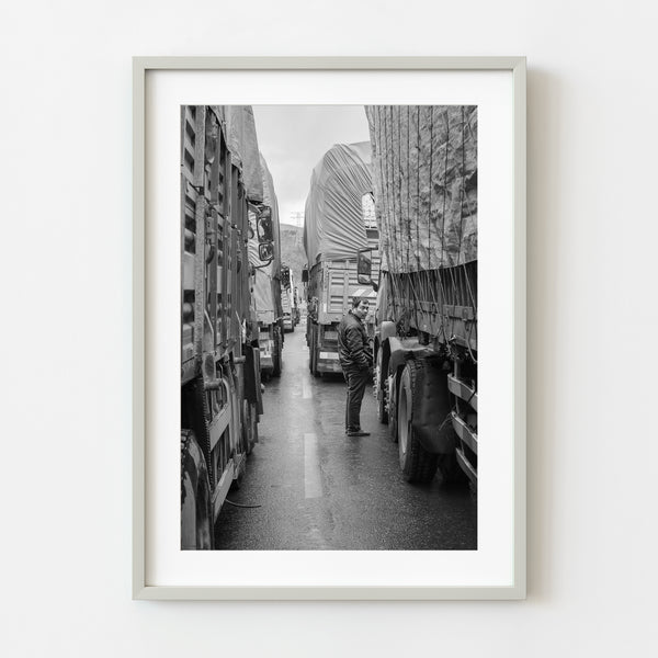 ck and white industrial scene China wall art