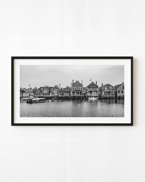 Black and white photo of Martha’s Vineyard waterside homes