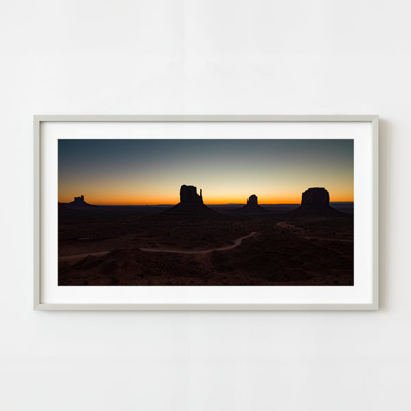 Monument Valley Mittens dusk landscape