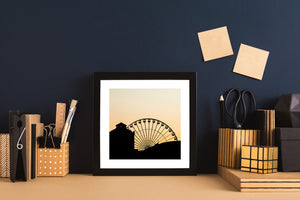 Chicago Navy Pier silhouette with Ferris wheel and roofline