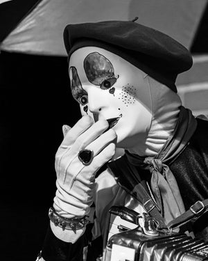 Toronto busker festival image