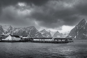 Reine Lofoten besneeuwde toppen