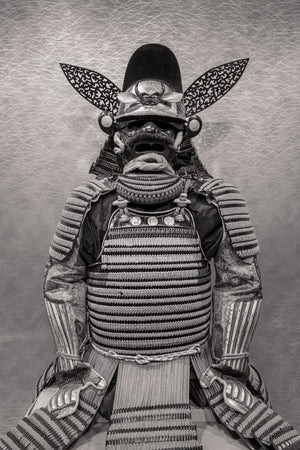 Armure de samouraï japonaise ancienne avec large crête perforée