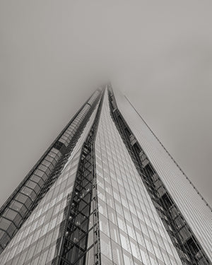 Nebliger Nachmittagsblick auf The Shard