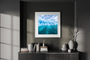 Ice formations close-up décor