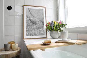 Tractorsporen in tarweveldfoto