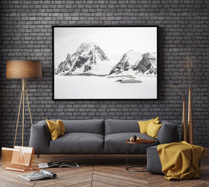 険しく寒い南極の風景 |写真 アートプリント ファインアート 写真プリント