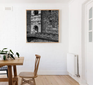 Vooringang Castel Nuovo in Napels Italië | Foto Kunstprint Fine Art fotografische afdruk