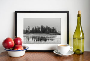 De lucht is gevuld met rook Bosbrand in Noord-Ontario | Foto Kunstprint Fine Art fotografische afdruk