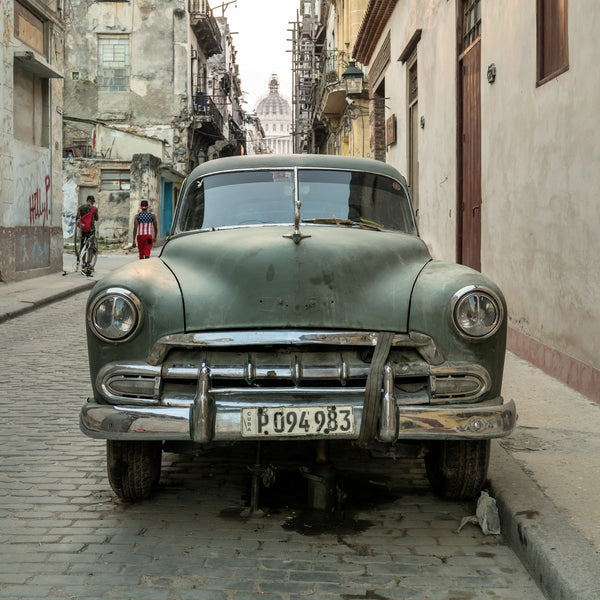 Run down classic car on the streets of Havana Cuba | Photo Art Print fine art photographic print