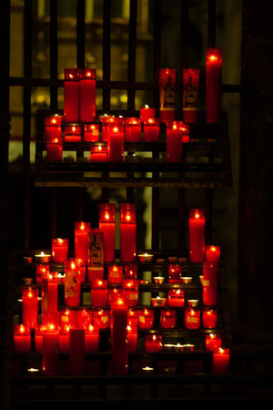 サグラダ・ファミリア大聖堂のキャンドル |写真 アートプリント ファインアート 写真プリント