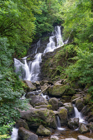 Prachtige Torc-watervallen in Ierland | Foto Kunstprint Fine Art fotografische afdruk