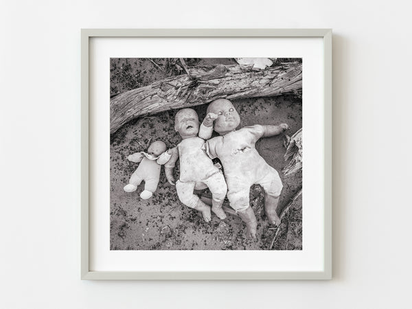 Discarded dolls in the desert | Photo Art Print fine art photographic print