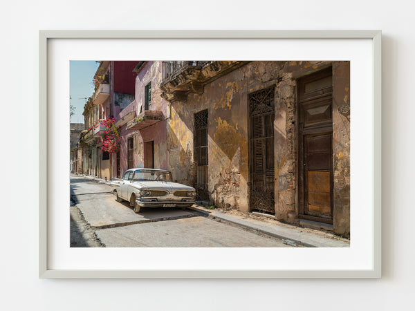 Old weathered crumbling housing in Havana Cuba | Photo Art Print fine art photographic print